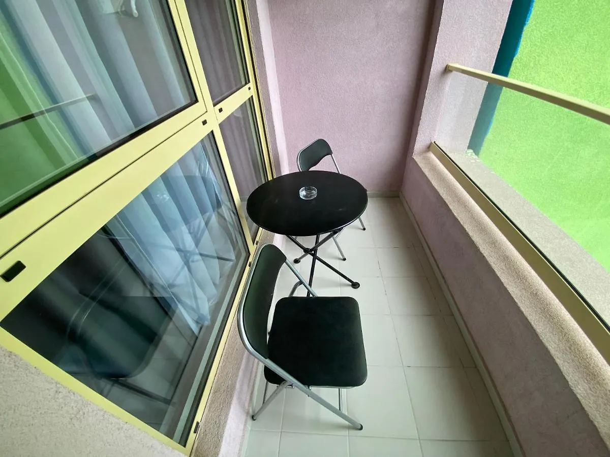 Cozy Apt In Mangalem21 Wifi/Ac/Netflix Apartment Tirana
